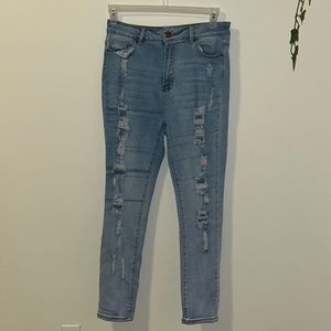 these jeans are a bit ripped (more than they should be)